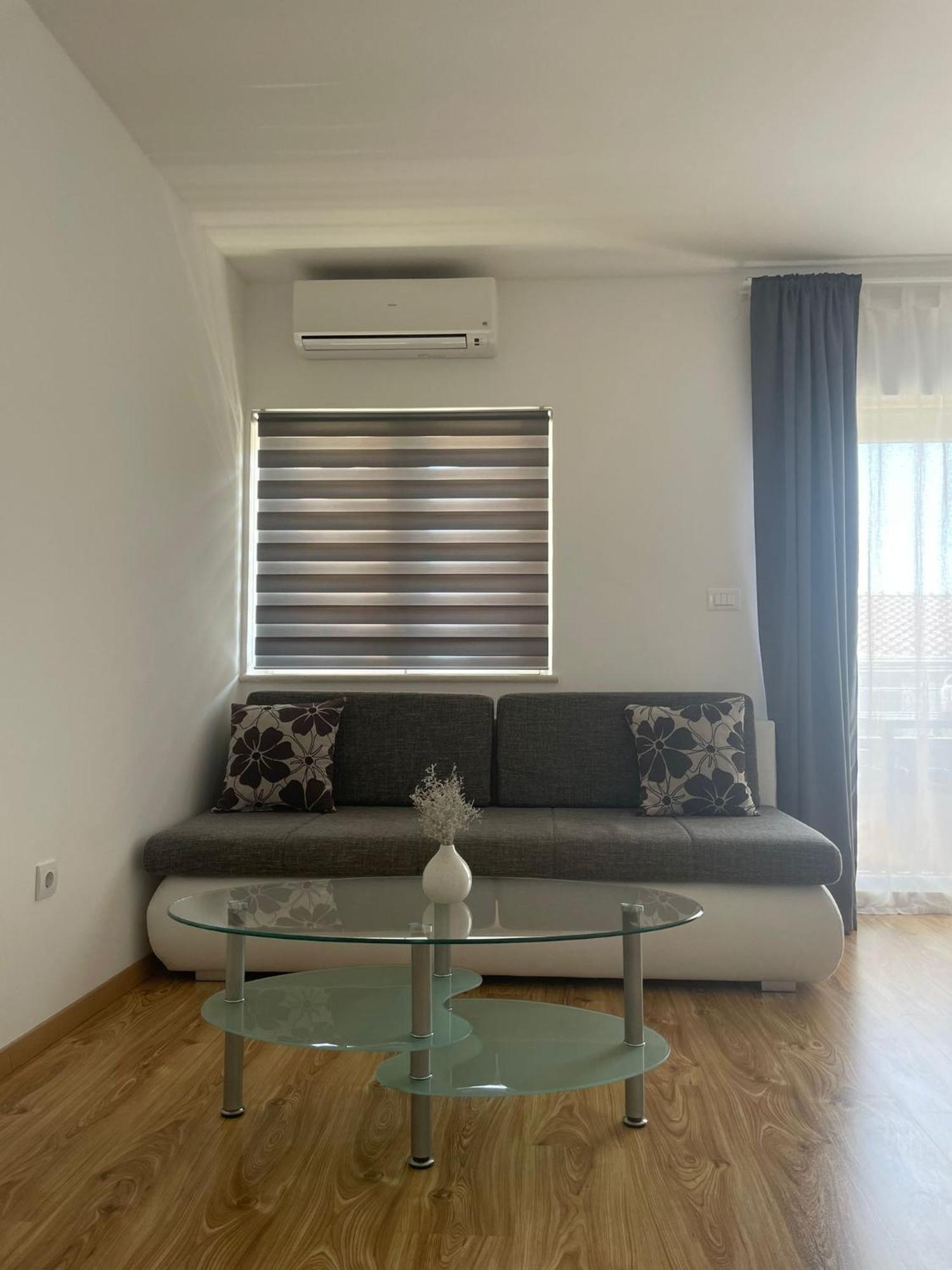 Apartments Kristina Хвар Экстерьер фото