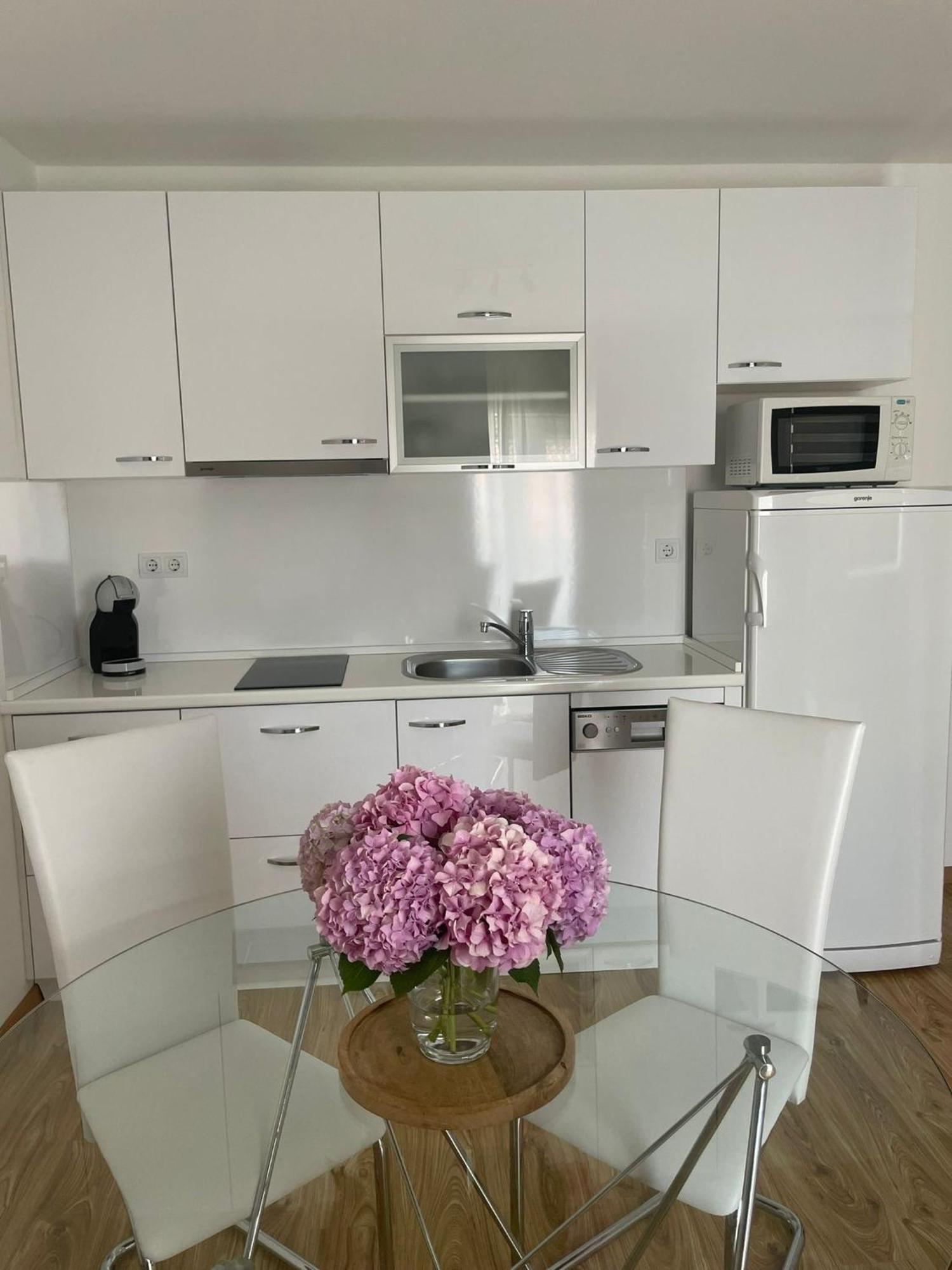 Apartments Kristina Хвар Экстерьер фото